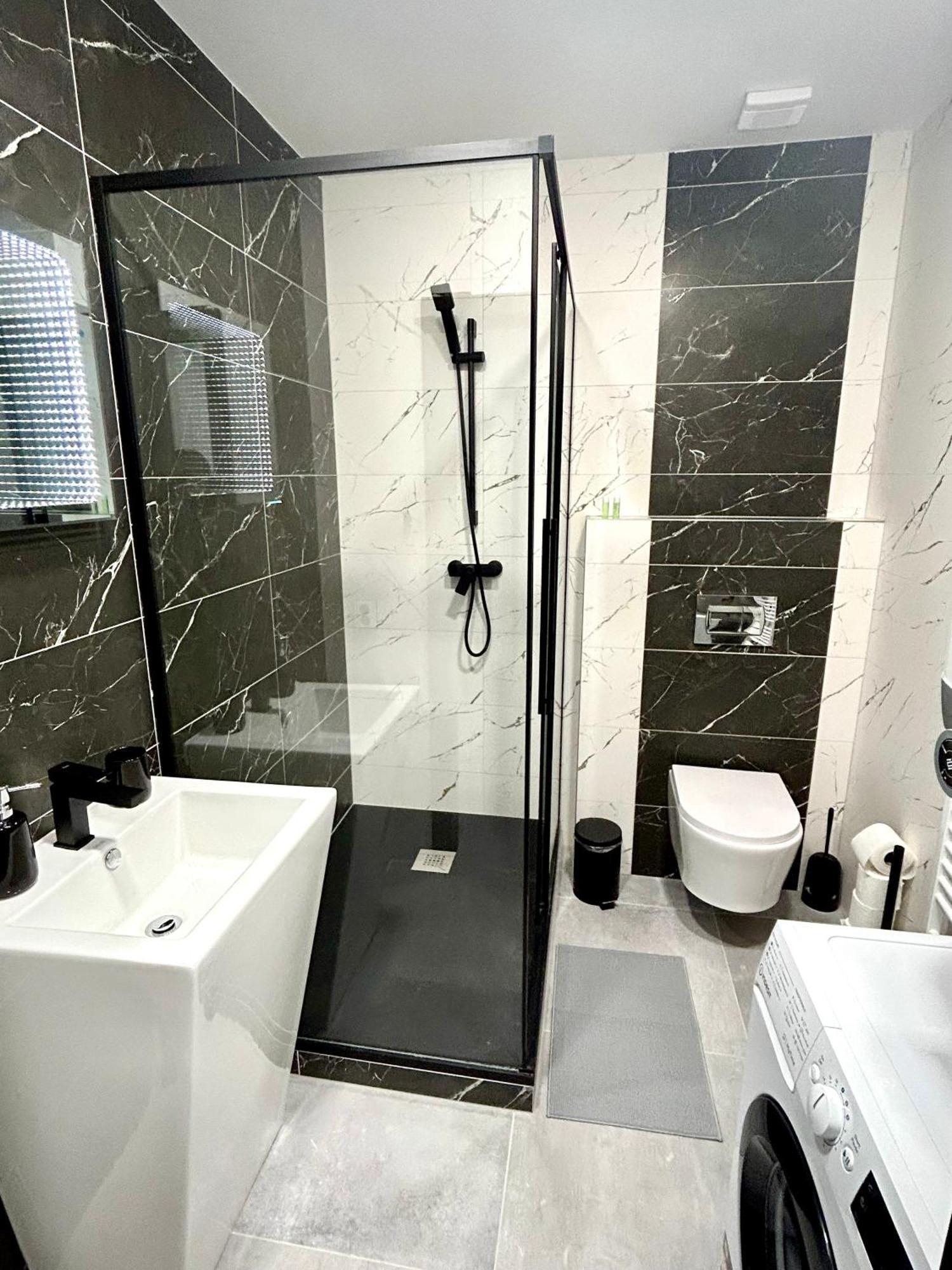 Apartmany Premium Se Soukromym Parkovanim Česká Lípa Zewnętrze zdjęcie