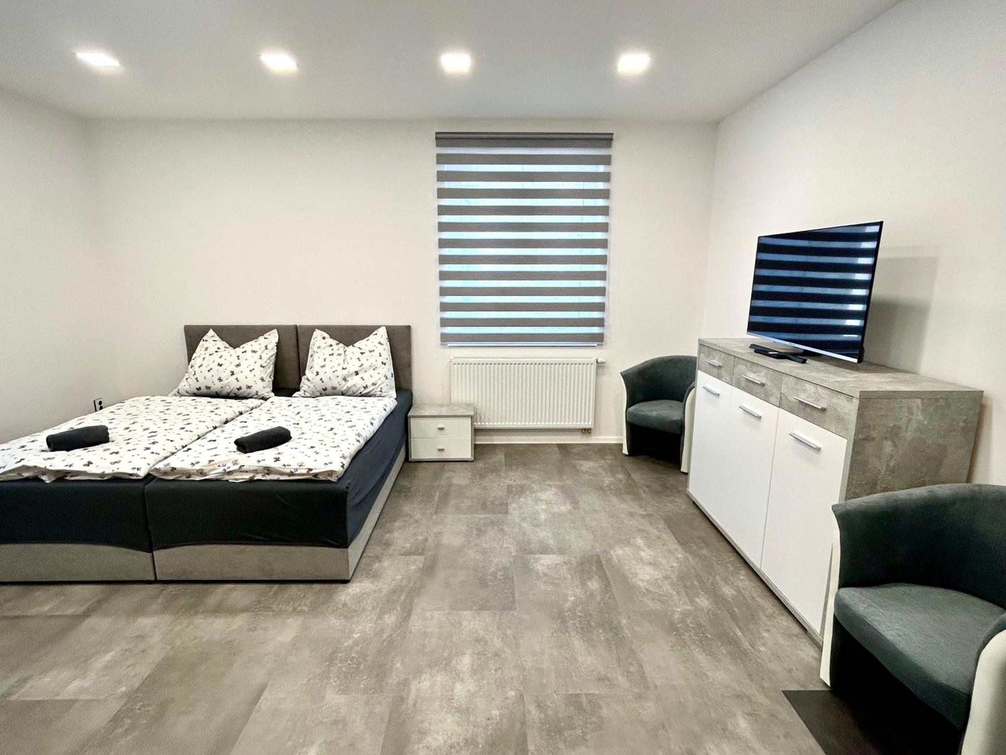 Apartmany Premium Se Soukromym Parkovanim Česká Lípa Zewnętrze zdjęcie