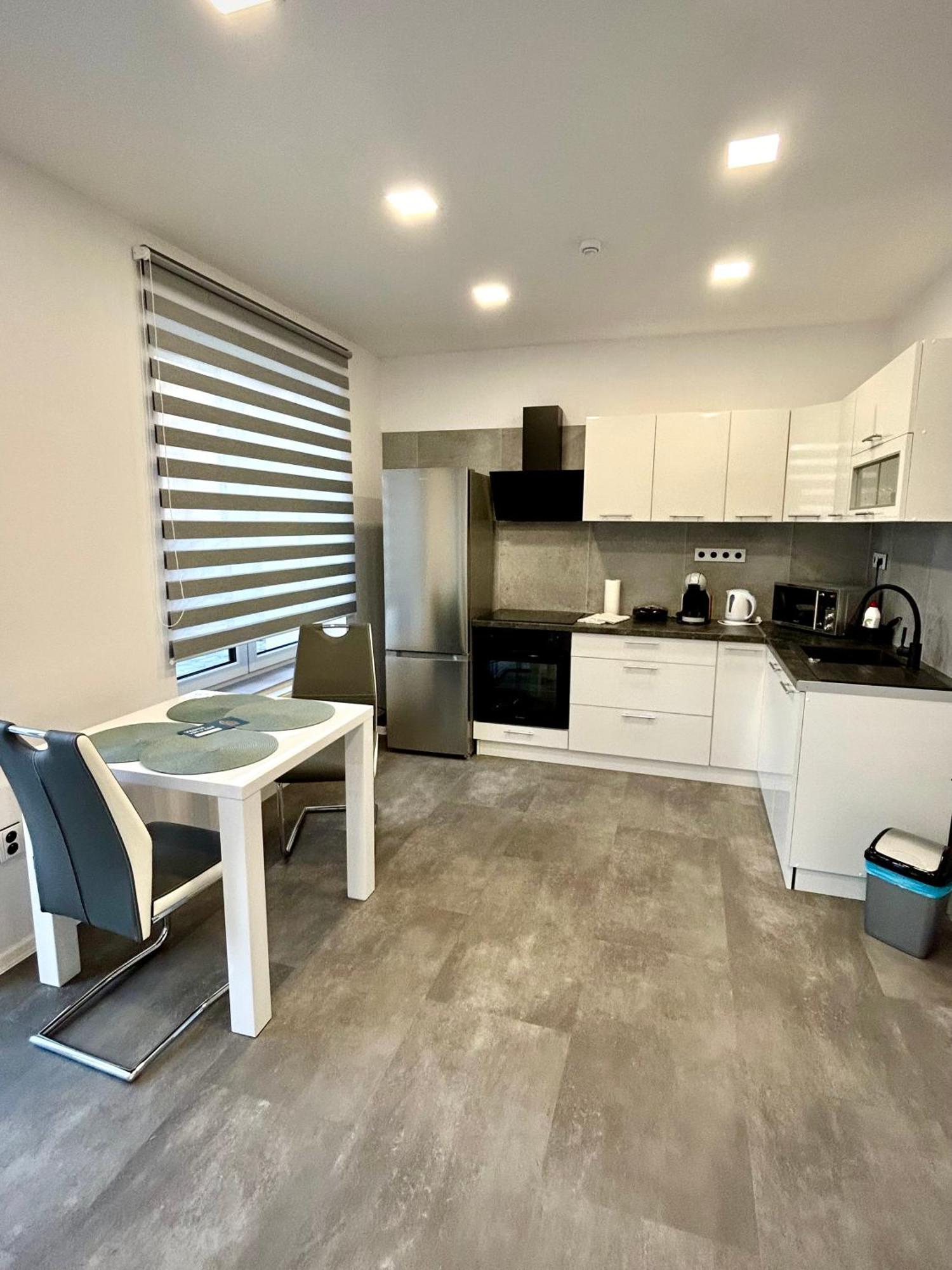 Apartmany Premium Se Soukromym Parkovanim Česká Lípa Zewnętrze zdjęcie